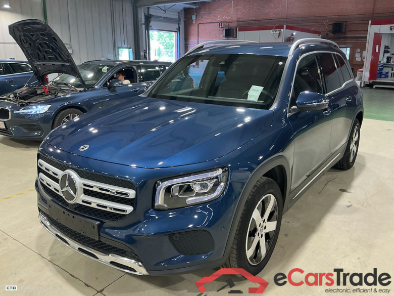 MERCEDES-BENZ GLB 2.0 GLB 180 D LUXURY LINE DCT #1
