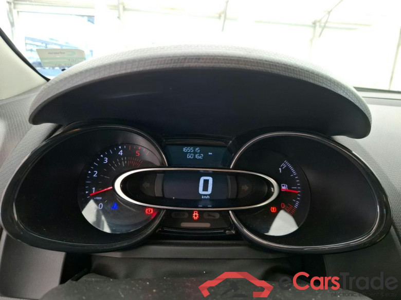 Clio IV Air 1.5 dCi 75CV BVM5 E6 #6