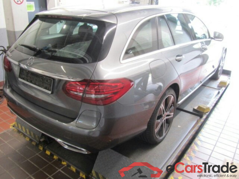 Mercedes-Benz C T-Modell (BM 205)(09.2014->) DE - Kb5 C 300 de EU6d, Avantgarde, (Facelift) 2020 - 2021 #3