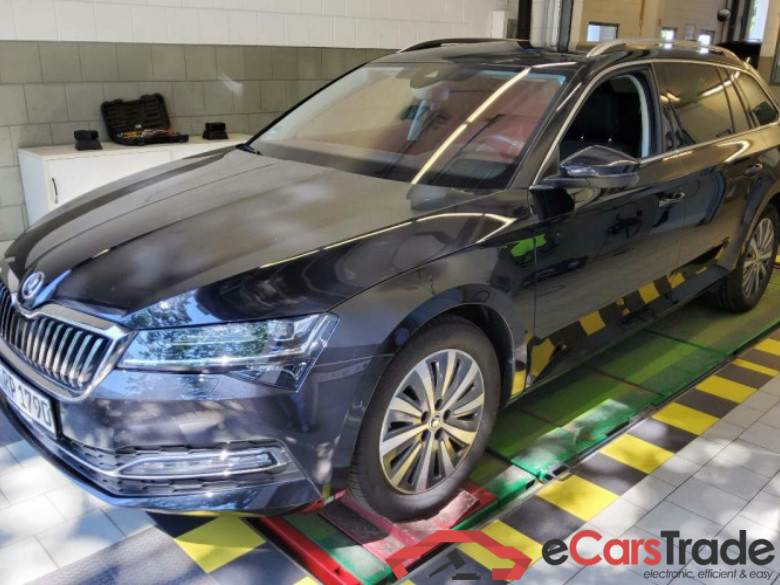 Skoda Superb Combi (3V5)(06.2015->) DE - Kb5 2.0 TSI EU6d, Style OPF, (Facelift) 2021 - 2024