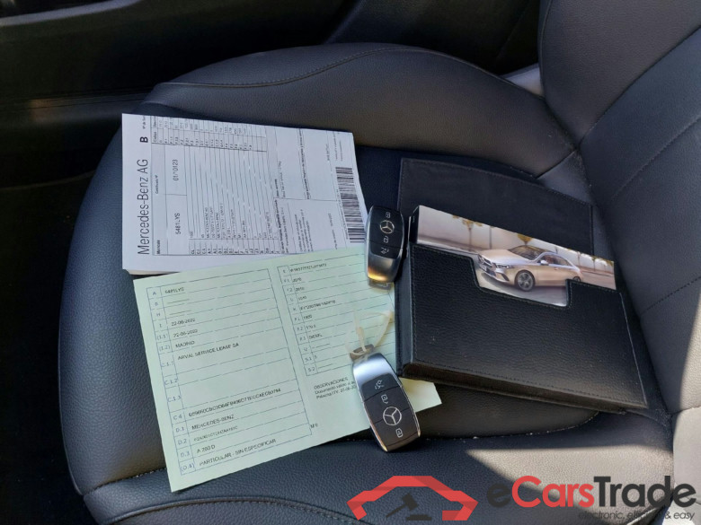 MERCEDES-BENZ Clase A / 2018 / 4P / sedán Sedán A 200 d #5