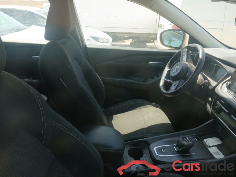 NISSAN QASHQAI / 2021 / 5P / todoterreno DIG-T 116kW (158CV) mHEV Xtronic Acenta (AC8) #4