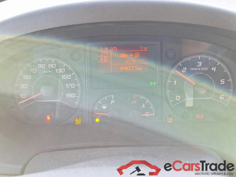 PEUGEOT BOXER / 2014 / 4P / FURGONE 330 L1H1 2.2 BLUEHDI 120CV SeS #4