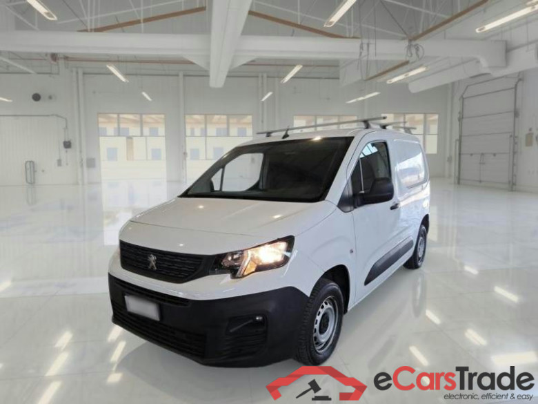 PEUGEOT PARTNER / 2018 / 4P / VETT. FURGONATA L1 BLUEHDI 100CV PREMIUM #1