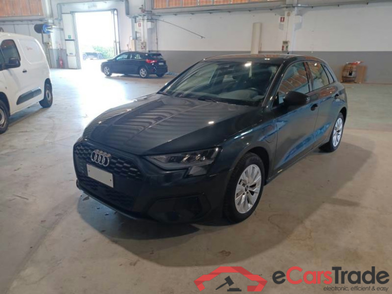 AUDI A3 / 2020 / 5P / BERLINA 40 TFSI E S TRONIC BUSINESS S.BACK
