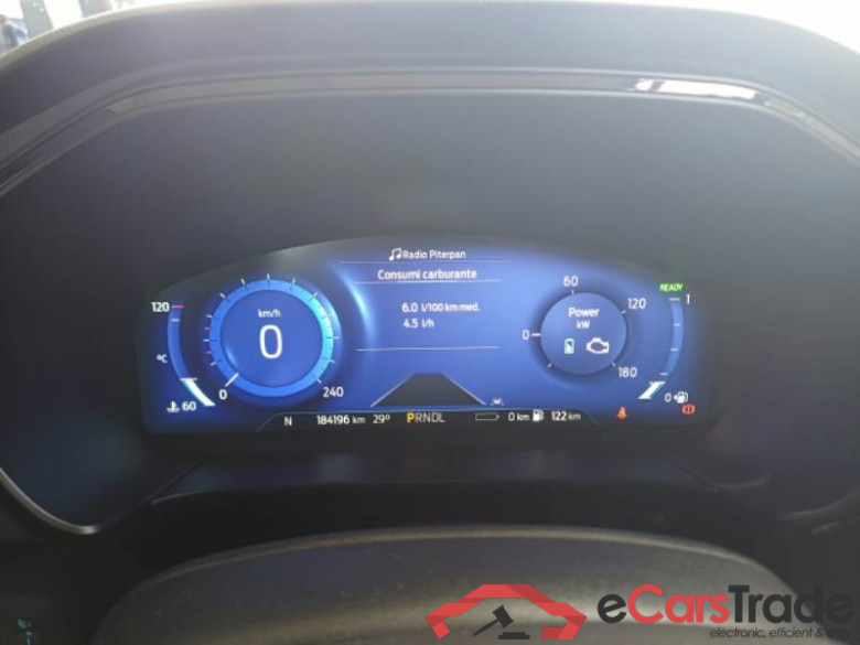 FORD KUGA / 2019 / 5P / SUV 2.5 BENZINA PHEV 225CV 2WD ST-LINE AUT #4