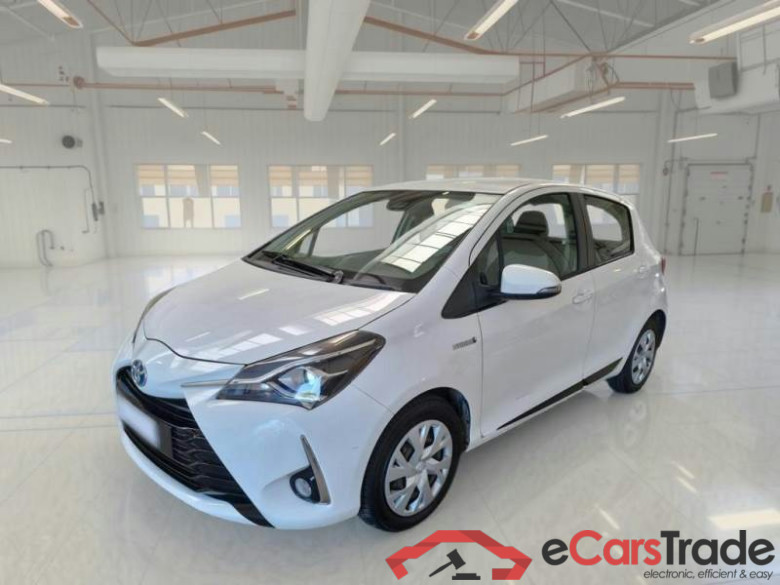 TOYOTA YARIS / 2017 / 5P / BERLINA 1.5 HYBRID ACTIVE MY18 #1