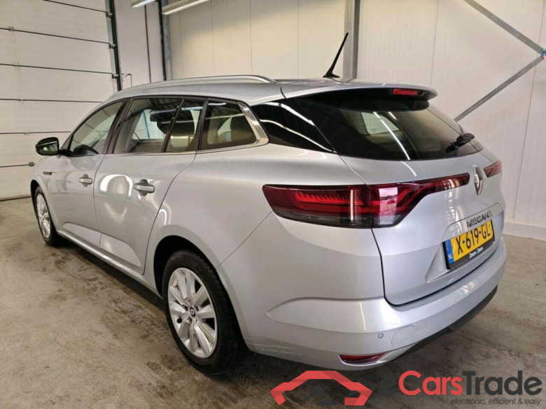 RENAULT Mégane Estate 1.3 TCe140 Equilibre #6