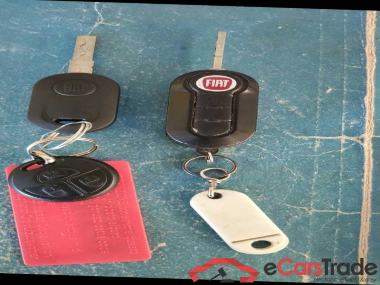 FIAT PANDA / 2011 / 5P / BERLINA 0.9 TWINAIR TURBO NATURAL POWER EASY