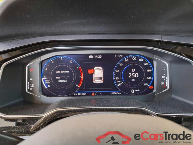 VOLKSWAGEN POLO / 2021 / 5P / BERLINA 1.0 TSI STYLE #4