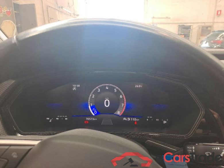 VOLKSWAGEN T-CROSS / 2019 / 5P / SUV 1.0 TSI 81KW STYLE #4