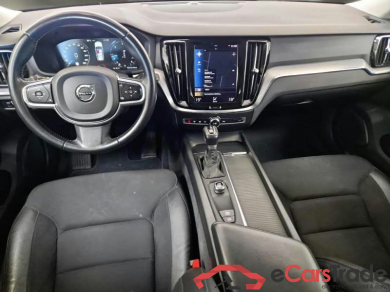 VOLVO V60 / 2019 / 5P / STATION WAGON D3 AUTOM. MOMENTUM BUSINESS #3