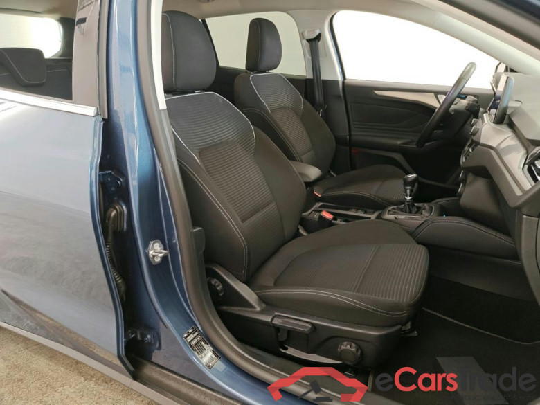 Ford Focus 1.0 EcoBo 125pk Titanium X Bus Wagon 5d #3