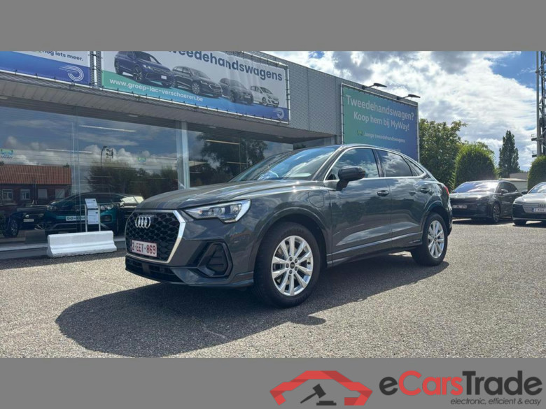 AUDI Q3 Sportback PHEV 45 TFSIe Attraction S tronic (180 kW)