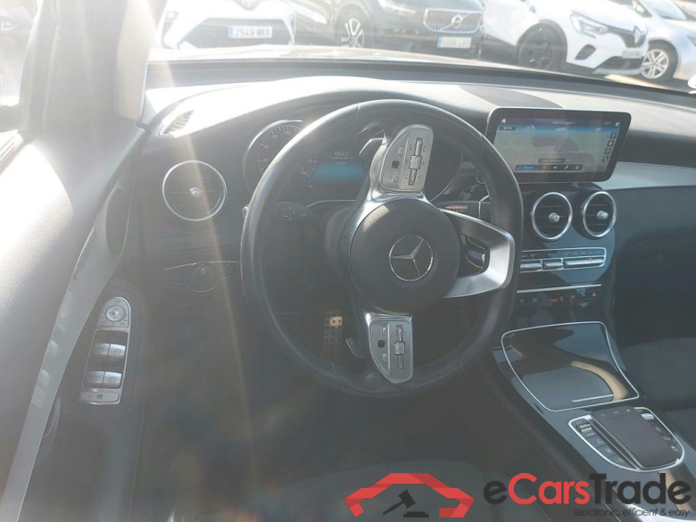 MERCEDES-BENZ Clase GLC / 2019 / 5P / todoterreno GLC 220 d 4MATIC #3