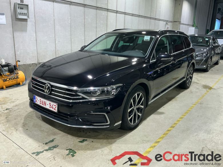 VOLKSWAGEN PASSAT VARIANT GTE - 2020 1.4 TSI PHEV GTE Business DSG #1