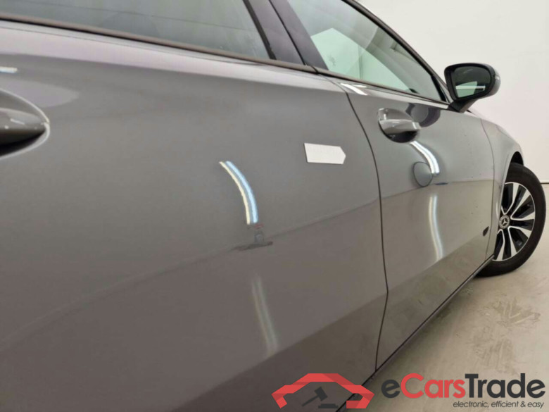 MERCEDES-BENZ A-KLASSE 200D BUSINESS SOL. AUT. #4