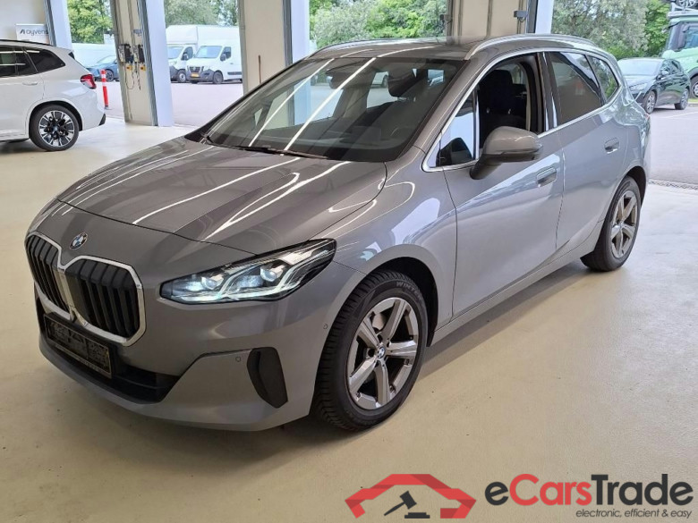 BMW 218d Active Tourer Travel Aut. Pano LED Head-Up LC-Pro Navi-Pro KeylessGo Camera 360 Klima PDC ... #1