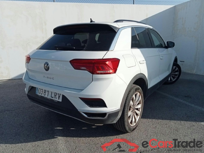 VOLKSWAGEN T-Roc / 2017 / 5P / todoterreno Advance 2.0 TDI 85kW (115CV) (AC) #2