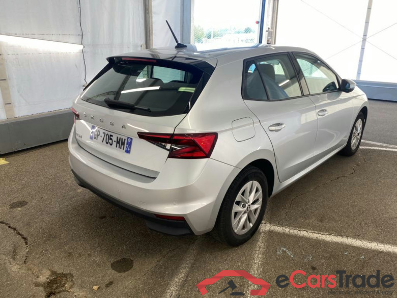 Fabia Ambition 1.0 MPI 80CV BVM5 E6d #3