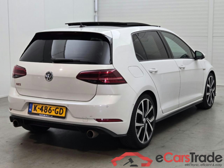 VOLKSWAGEN GOLF 2.0 TSI GTI Performance #4
