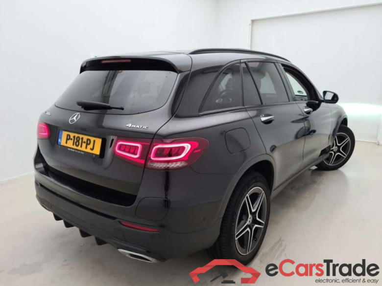 MERCEDES-BENZ GLC-Klasse 300e 4Matic Bns Sol. AMG #2