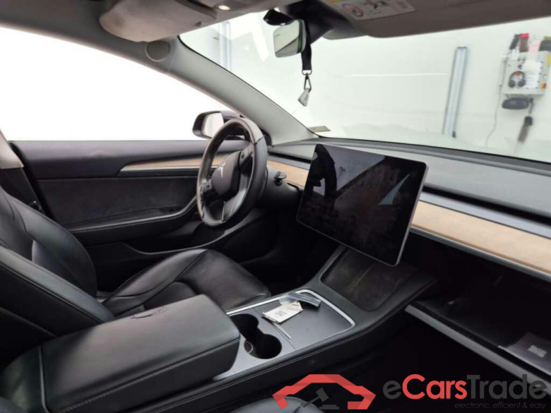 Tesla Model 3 Stnd.RWD Plus 60 kWh #3