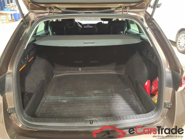 SKODA OCTAVIA COMBI 2.0 CRTDI 85KW AMBITION #3