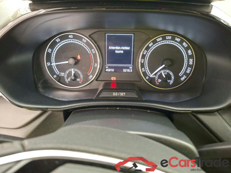 Fabia Ambition 1.0 MPI 80CV BVM5 E6d #6