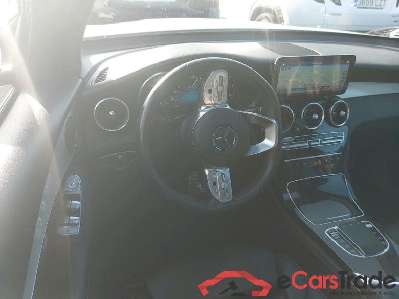 MERCEDES-BENZ Clase GLC / 2019 / 5P / todoterreno GLC 220 d 4MATIC #3