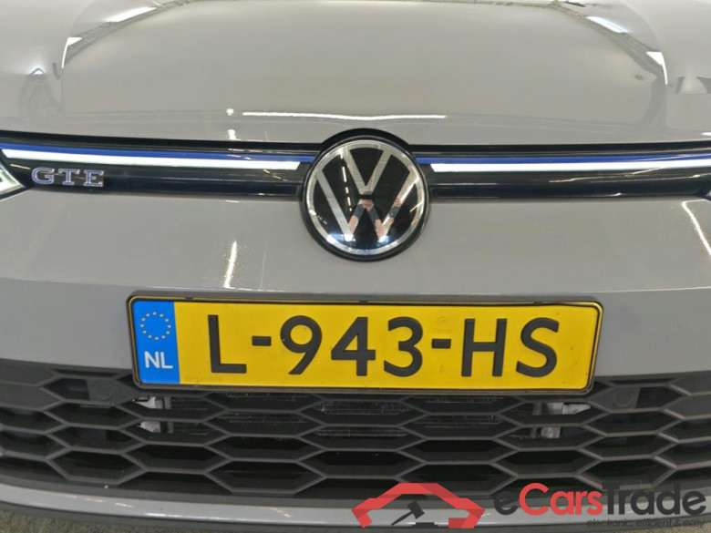 Volkswagen Golf 1.4 eHybrid 180kW DSG GTE 5d + Pano, Winter pakket, LED matrix. #5