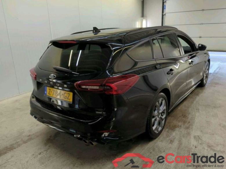 FORD Focus Wagon 1.0 EBH ST Line #2
