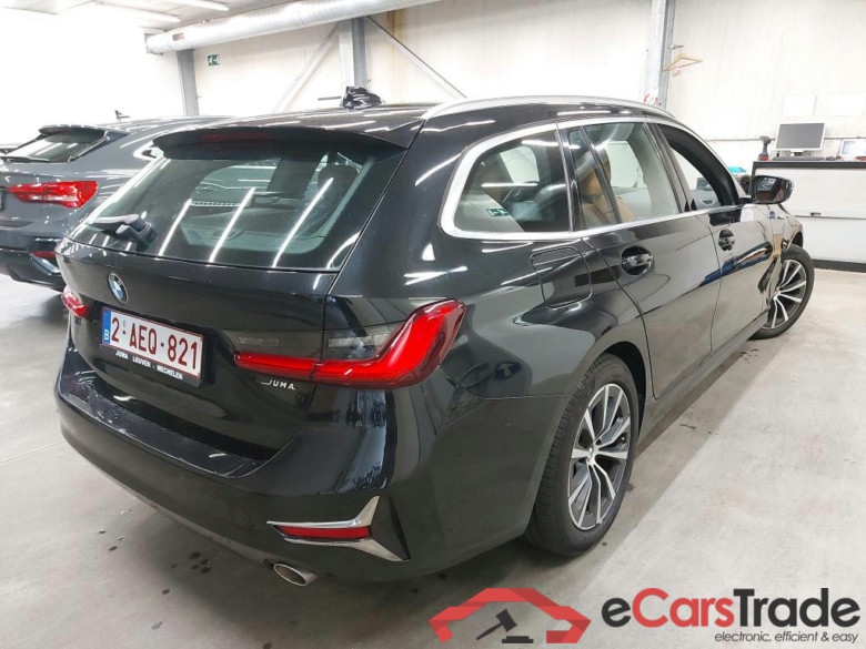 BMW - BMW 3 TOURING 318dA 136PK Luxury Business Edition & Pack Business & Nav Pro & Heated Seats & PDC Front & Rear #2