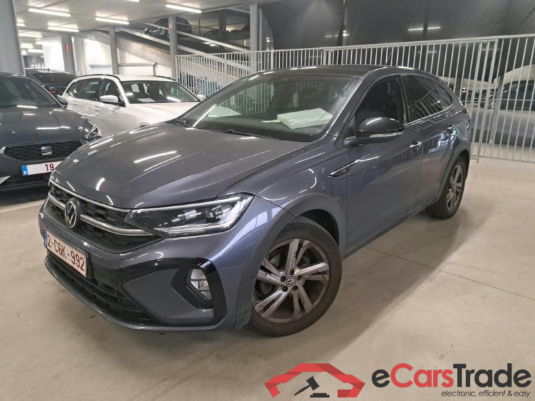 VOLKSWAGEN - VW  TAIGO TSI 110PK DSG R-Line Business & Matrix LED &  Pano Roof  * PETROL *