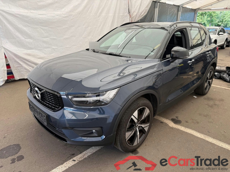 XC40 R Design Recharge Plug-In Hybrid 2WD 1.5 T5 192KW AT7 E6d #1