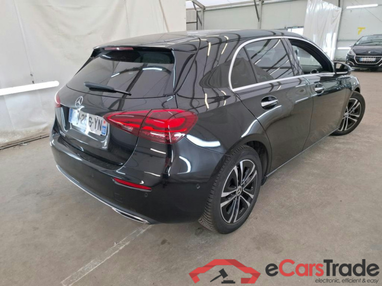 MERCEDES-BENZ Classe A Compact / 2022 / 5P / Berline A 200 Business Line 7G-DCT #3