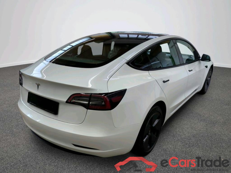TESLA Model 3 RWD Hinterradantrieb 4d 239kW #3