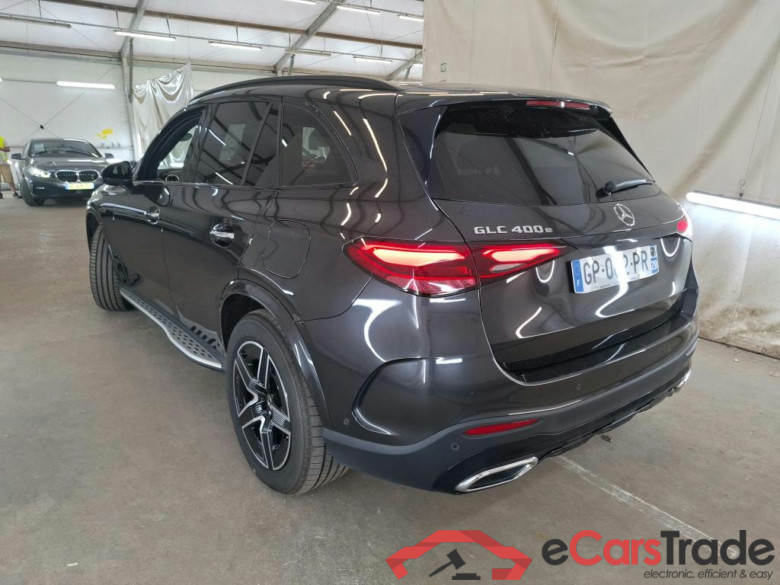 MERCEDES-BENZ GLC / 2022 / 5P / SUV GLC 400 e AMG Line 4MATIC #3