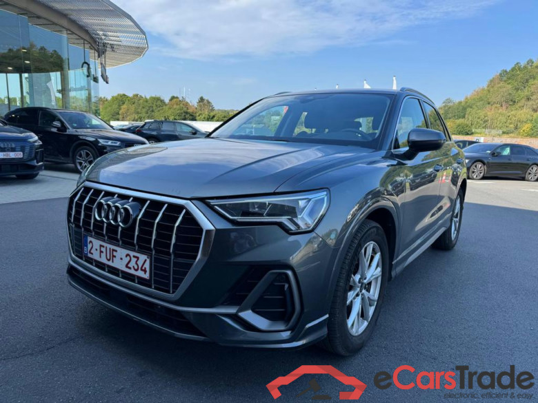 AUDI Q3 Audi Q3  Business Edition S line 35 TDI  110(150) kW(ch) S tronic #1