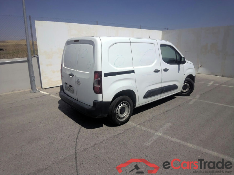 OPEL Combo / 2018 / 3P / furgón derivado de turismo 1.5 TD 56kW (75CV) Express L H1 650kg #2