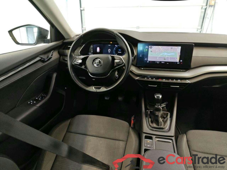 SKODA Octavia Combi 1.0 TSI Bns Edition #3