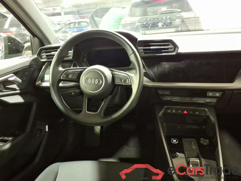 AUDI A3 SPORTBACK 1.4 40 TFSI E S TRONIC SPORTB ATTRACTION #6