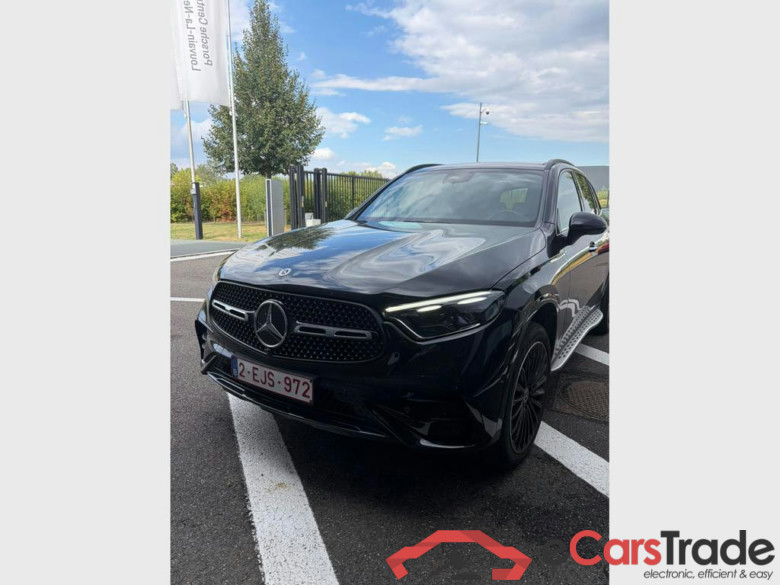 MERCEDES-BENZ GLC 300 de PHEV AMG Line (245 kW) AMG Line