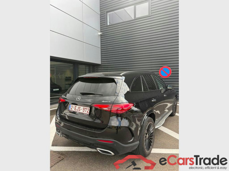 MERCEDES-BENZ GLC 300 de PHEV AMG Line (245 kW) AMG Line #4