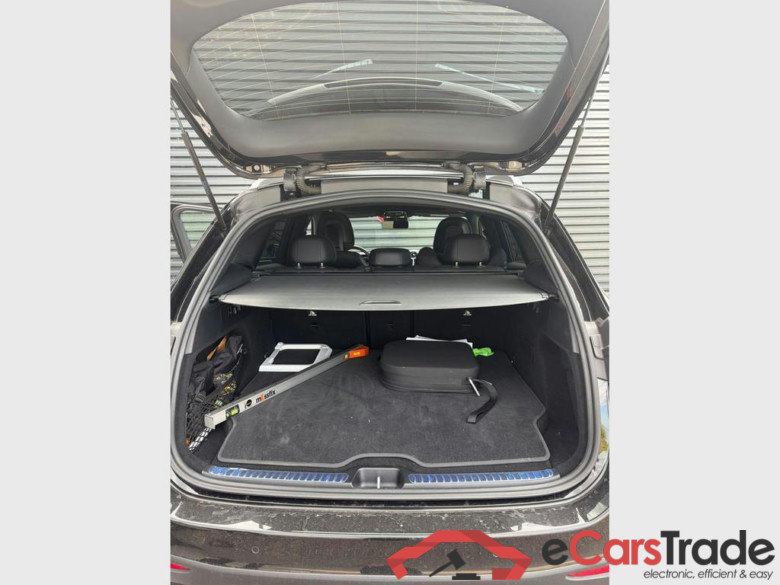 MERCEDES-BENZ GLC 300 de PHEV AMG Line (245 kW) AMG Line #6