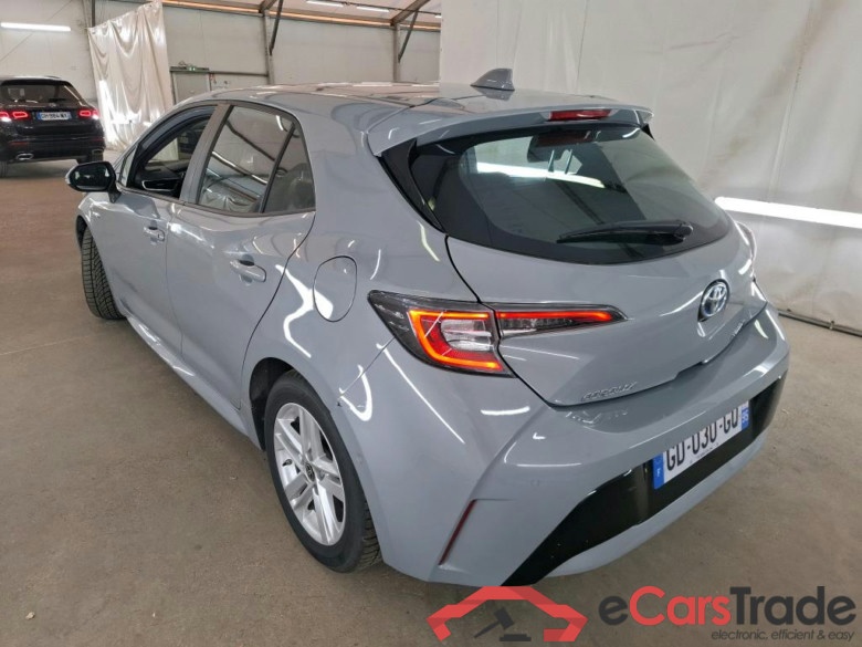 TOYOTA Corolla / 2018 / 5P / Berline Hybride 122h Dynamic Business Stage Acad #2