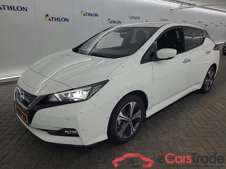 NISSAN LEAF N-CONNECTA e+ 62kWh 5D
