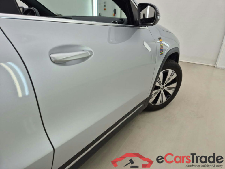 MERCEDES-BENZ EQA 250 BUSINESS SOL #6