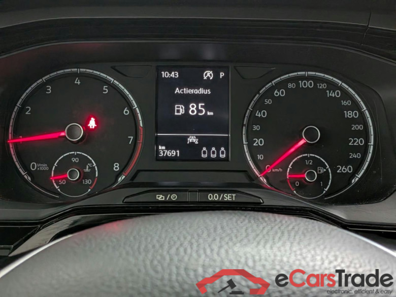 VOLKSWAGEN POLO 1.0 TSI R-Line Ed. #6