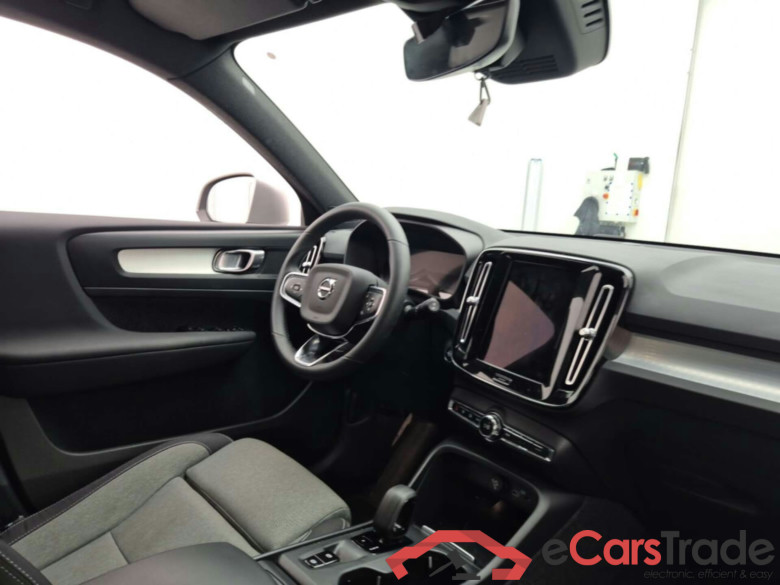 VOLVO XC40 B3 MILD HYBRID CORE #3